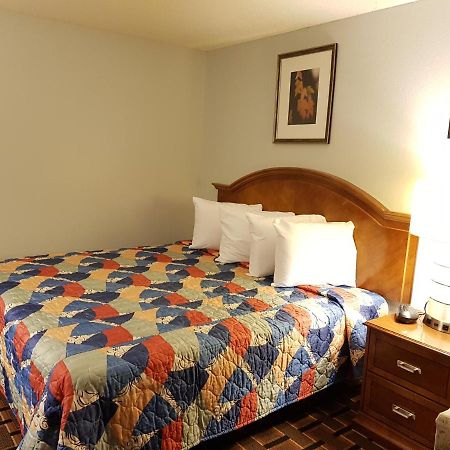 Le Mars Inn And Suites Экстерьер фото
